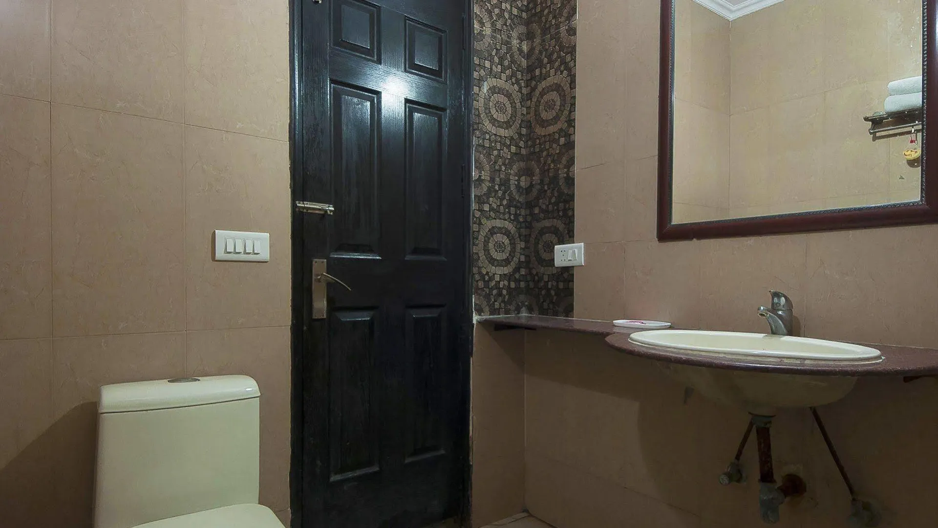 ***  Hotel Sunrise Delhi  India